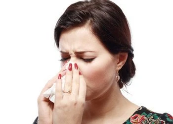 Боль в носу при насморке: как избавиться от неприятных ощущений и слизистых выделений?