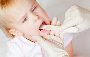 Сто болезней начинаются с простуды: как лечить фронтит у детей?