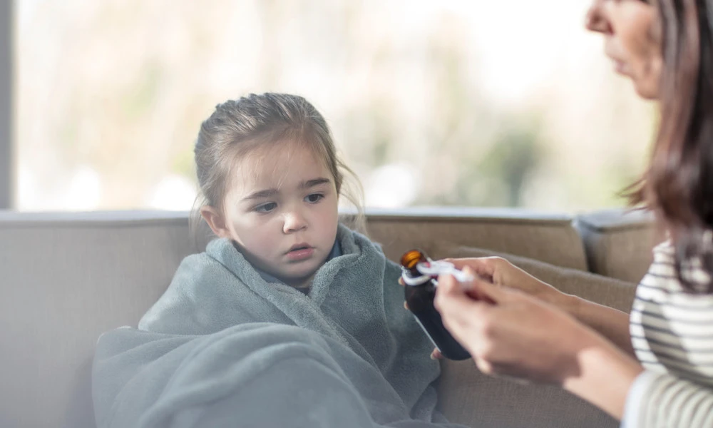 У ребёнка долго не проходит кашель: что делать?