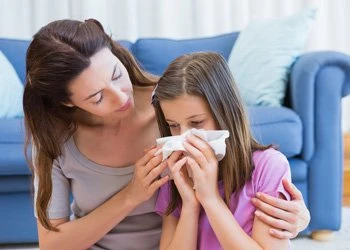 Лекарства при первых признаках простуды у ребенка: лечимся правильно — выздоравливаем быстро!