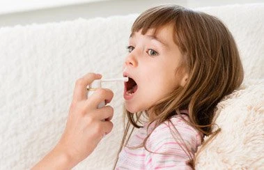 У ребенка болит горло: что поможет?