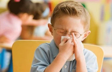 Полезные советы, как уберечь ребенка от простуды в школе