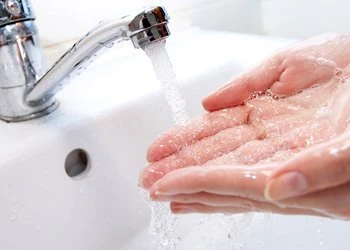 Выстраиваем мощную оборону: что можно принимать для профилактики гриппа?