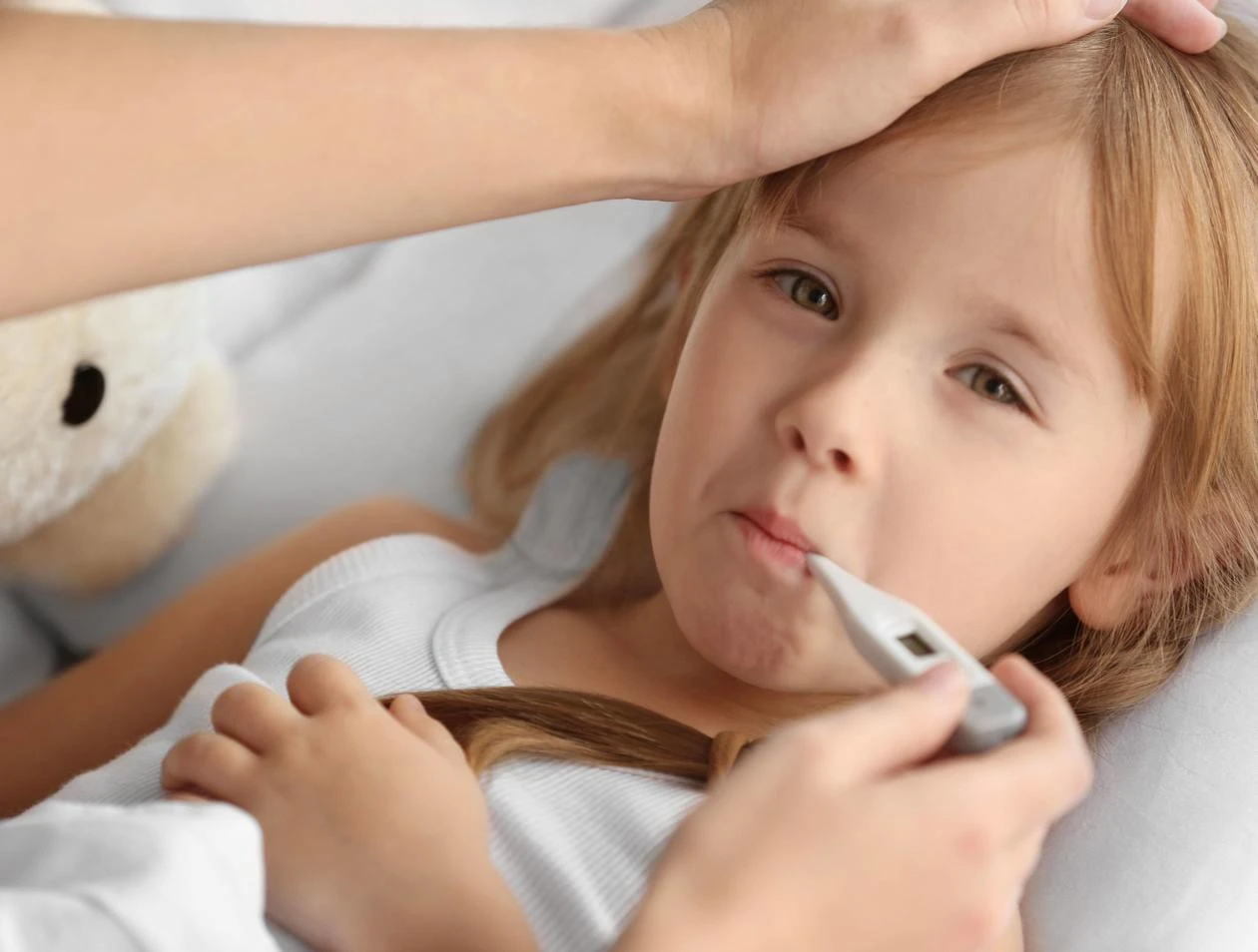 Лечение респираторных заболеваний: как проявляется вирус у ребенка?