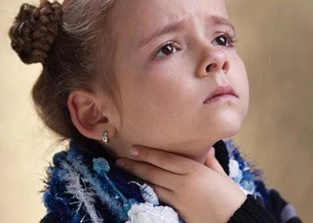 У ребенка болит горло