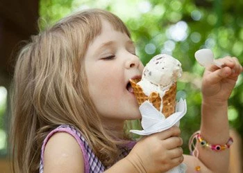 Простуда в жару: почему появляется, и как от нее защитить всю семью?