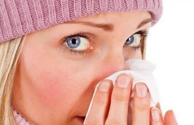 Помогаем себе сами: чем лучше лечить простуду у взрослого?