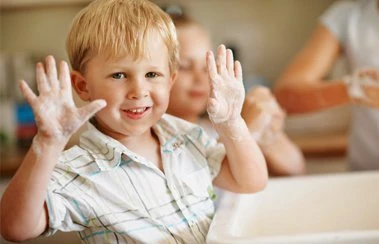 Как не заразиться гриппом ребенку: основы профилактики в сезон простуд