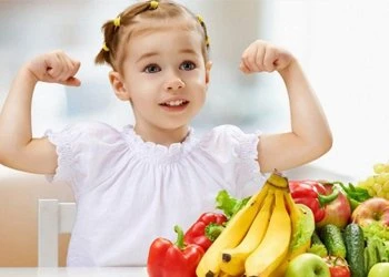 Советы родителям: 5 способов поднять иммунитет ребенка после уколов и прививок