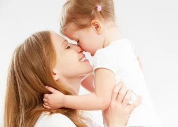 Спрей для горла для детей — мамин надежный помощник!